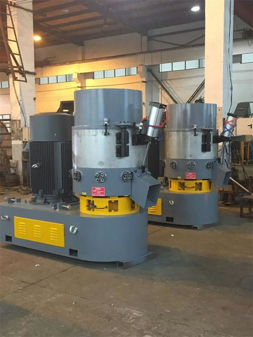 專業制造,高效分離 探訪張家港聯達機械大型塑料剝標機